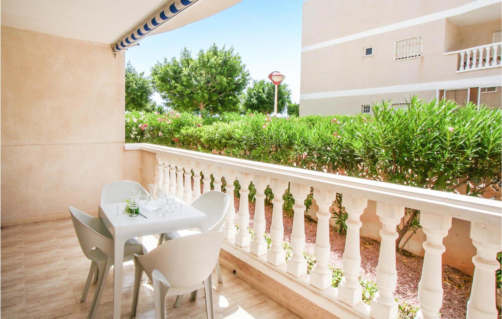 1 Bedroom Nice Apartment In Los Arenales Del Sol Exterior foto