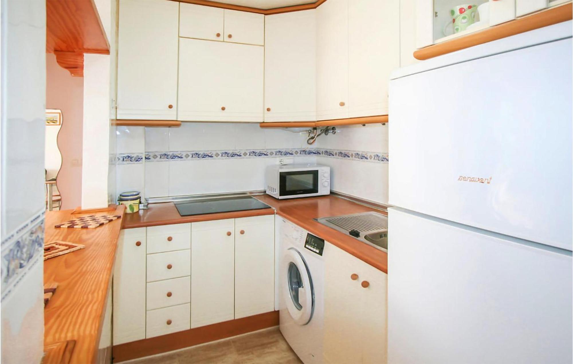 1 Bedroom Nice Apartment In Los Arenales Del Sol Exterior foto